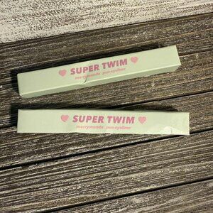 Two Merrymonde Super Twim Vivid Black Eyeliners, K-beauty